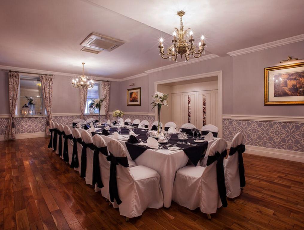 Castle Arch Hotel 3*